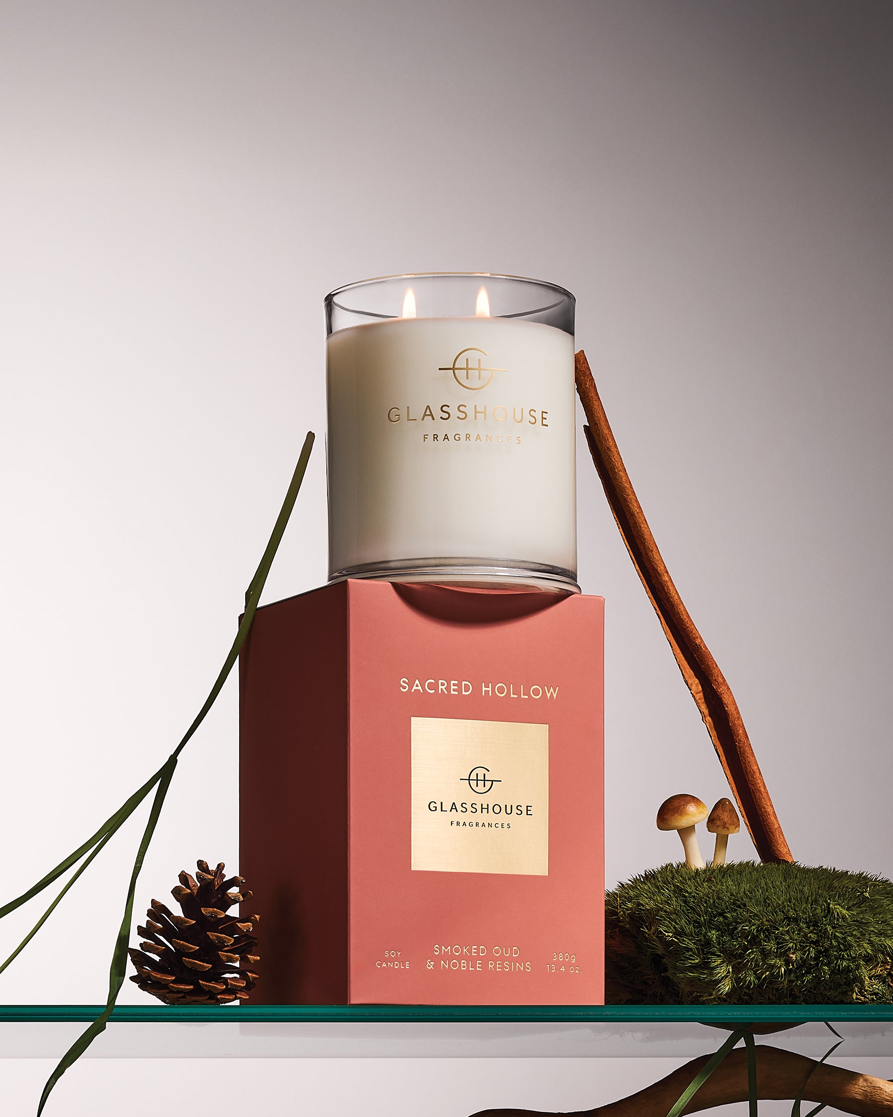 Sacred Hollow 380g Scented Candle - Smoked Oud & Noble Resins
